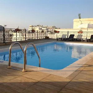 The Windsor 4*, Слима Мальта
